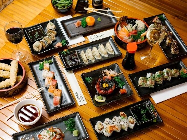 CENA JAPONESA CON CATA DE VINOS - CHEF JAIME GUZMAN